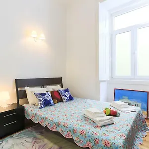 Secret & Charming Baixa 4 Bedroom Apartment